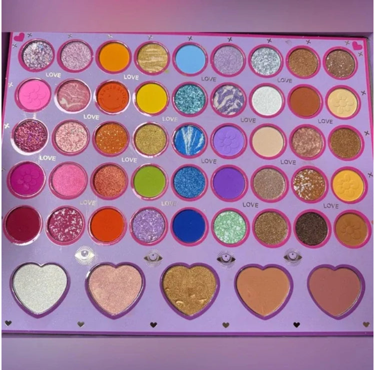 Kevin & Coco 50 Color Eyeshadow & Cosmetic Set