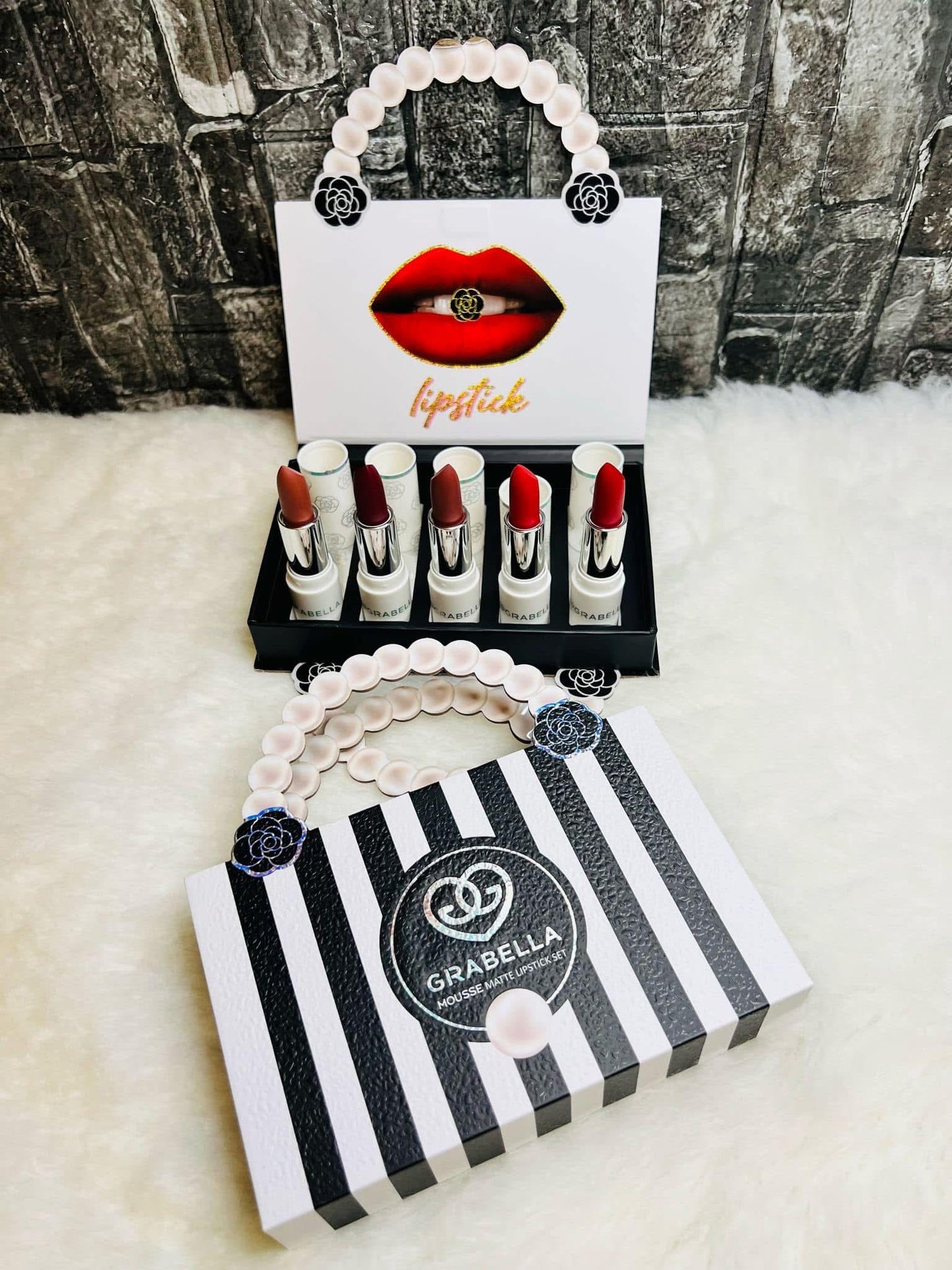 GR Inspired lipstick set