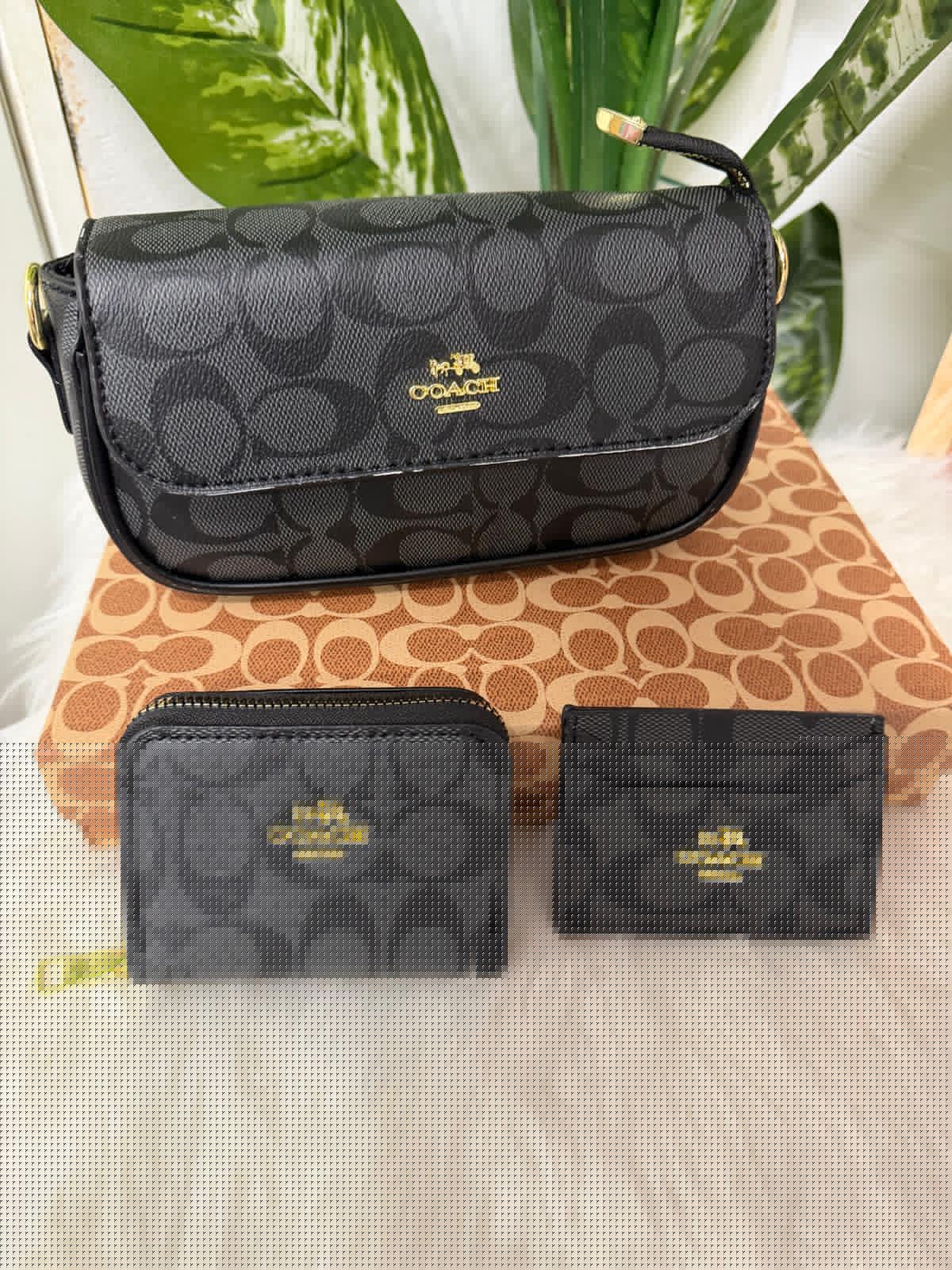 Co@ch 3pc handbag set