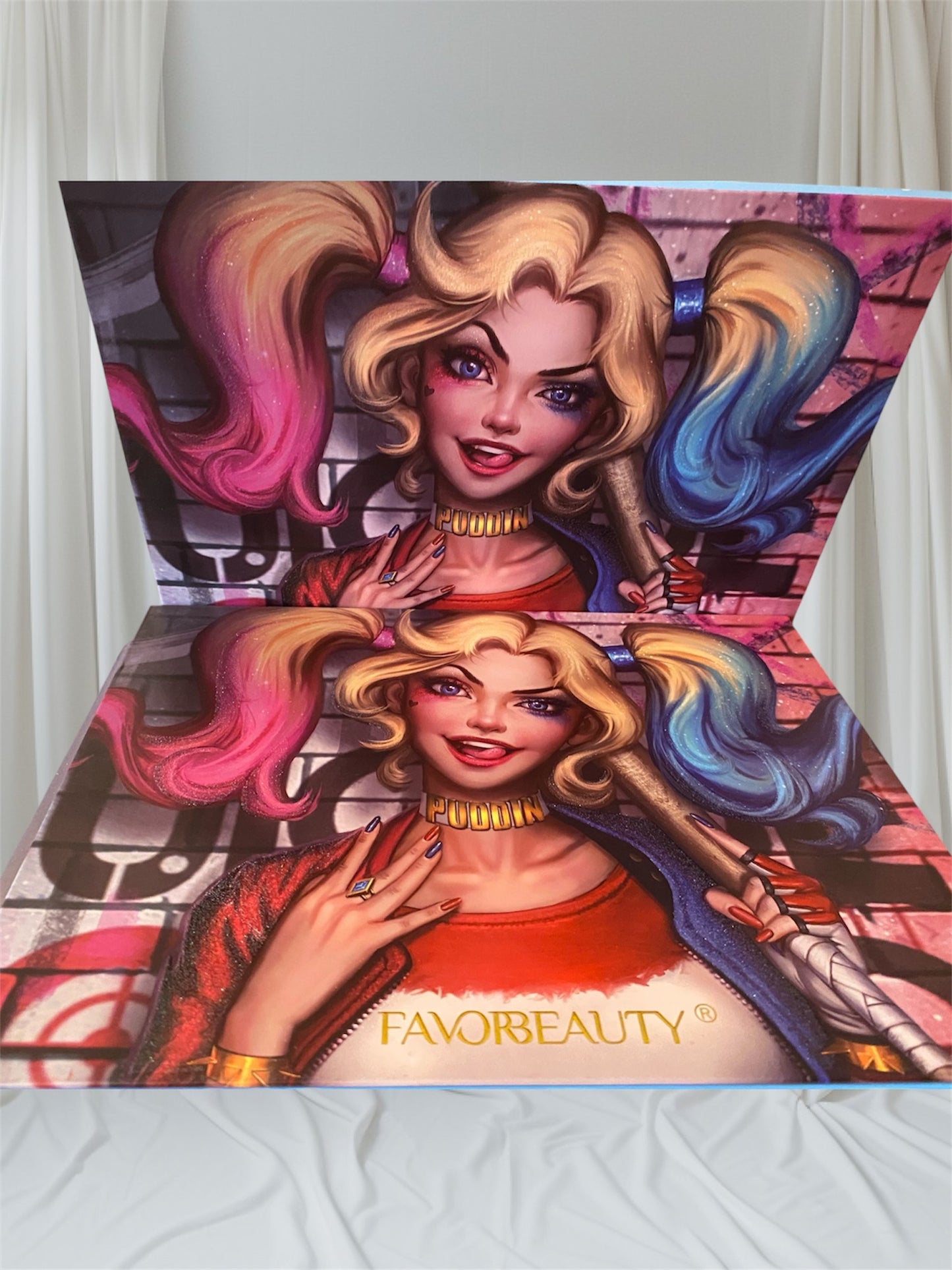 FAVORBEAUTY HARLEY QUEEN EYESHADOW PALLET