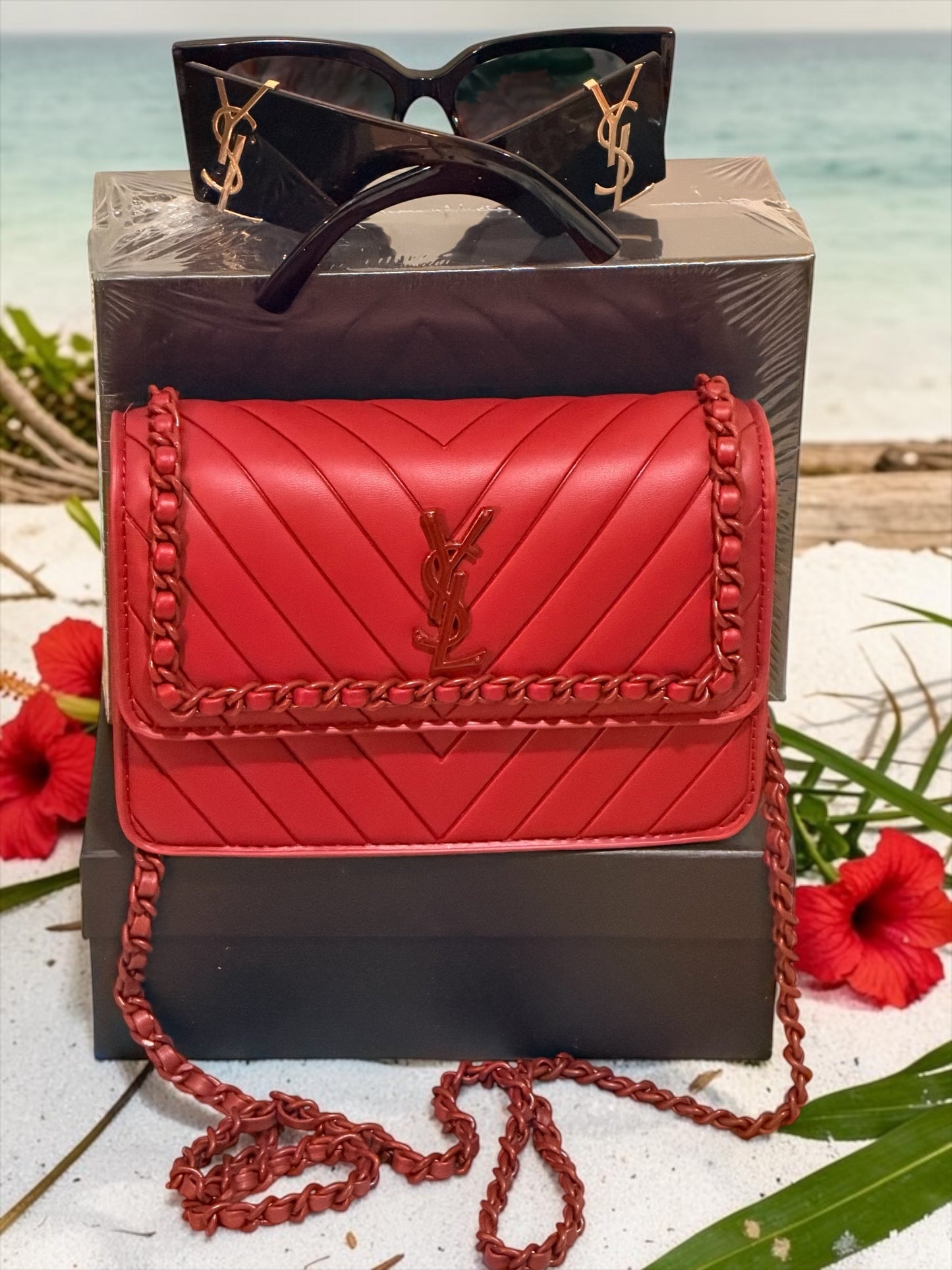 YSL HANDBAG WITH CHAIN STRAP AND SUNGLASSES