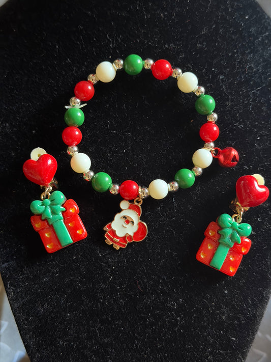 Christmas-Themed Charms
