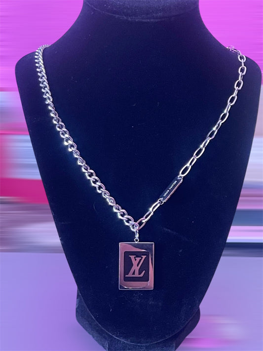 LV Stainless steel chain