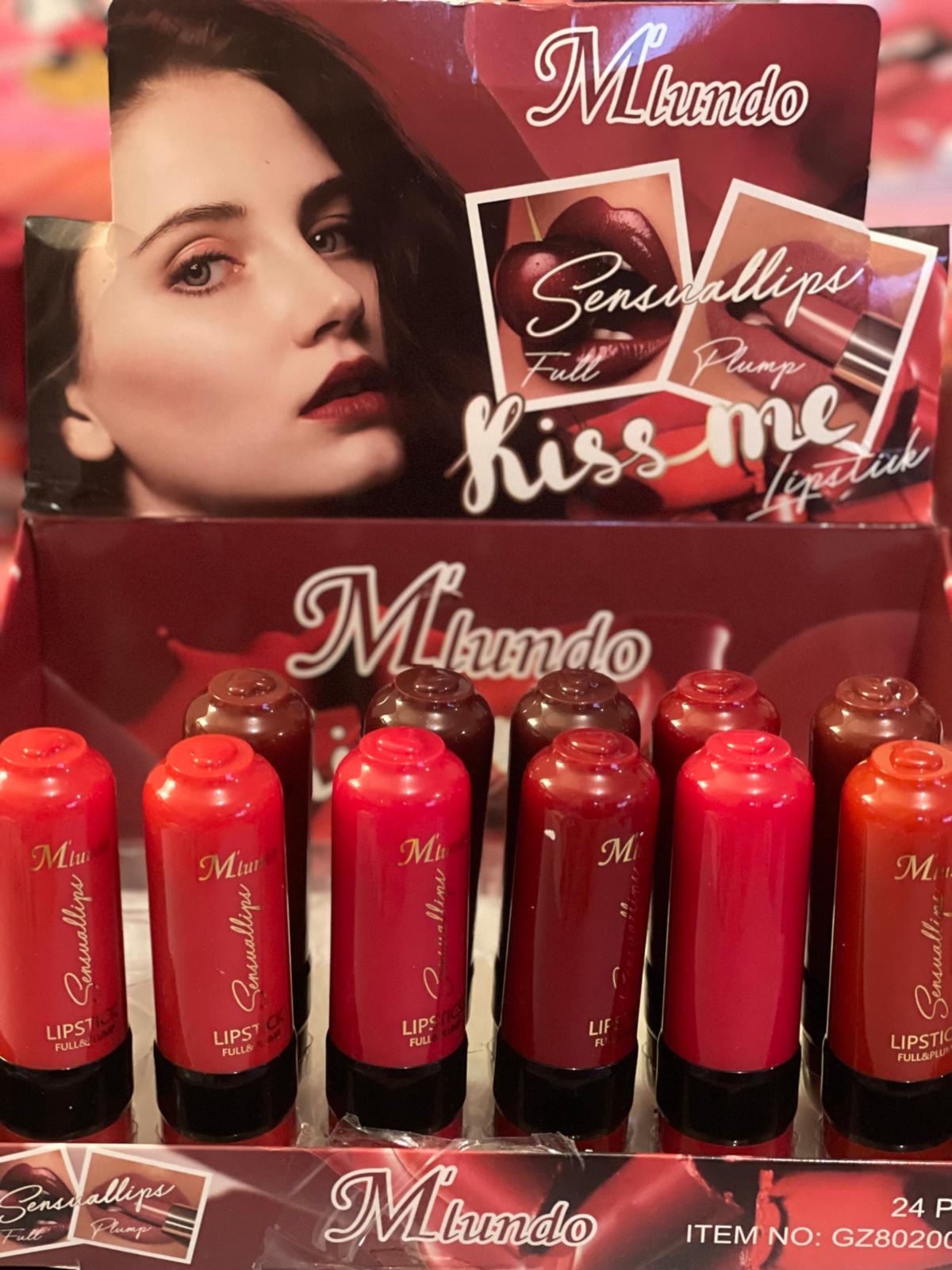 M’lundo Kiss Me Sensuallips Lipstick 💄