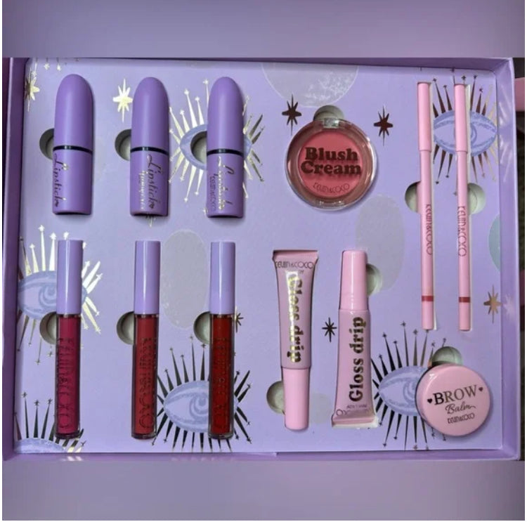 Kevin & Coco 50 Color Eyeshadow & Cosmetic Set