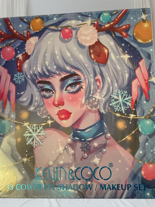 KEVIN & COCO 33 COLOR EYESHADOW/MAKEUP SET