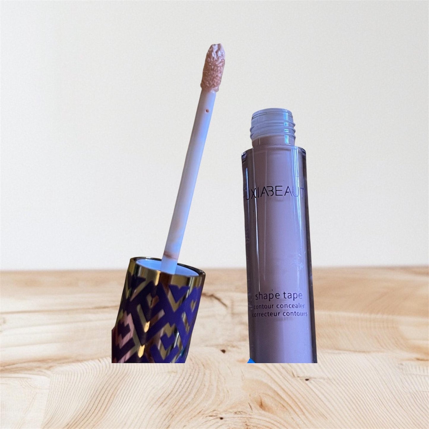 HUXIA BEAUTY SHAPE TAPE 24HR CONCEALER