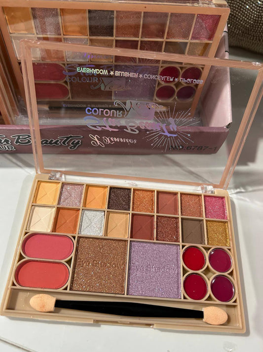 STAR BEAUTY COLOUR PALETTE 4 IN 1