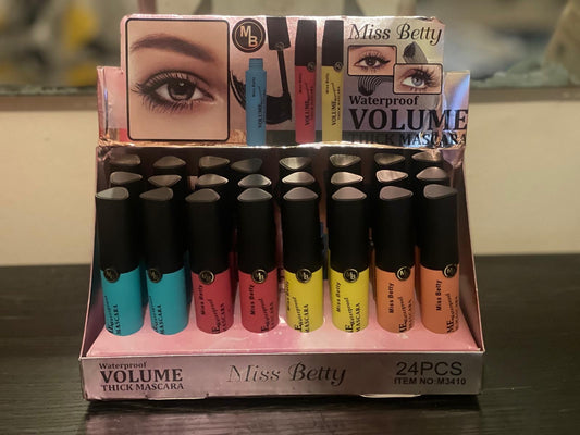 Miss Betty Waterproof Volume Mascara