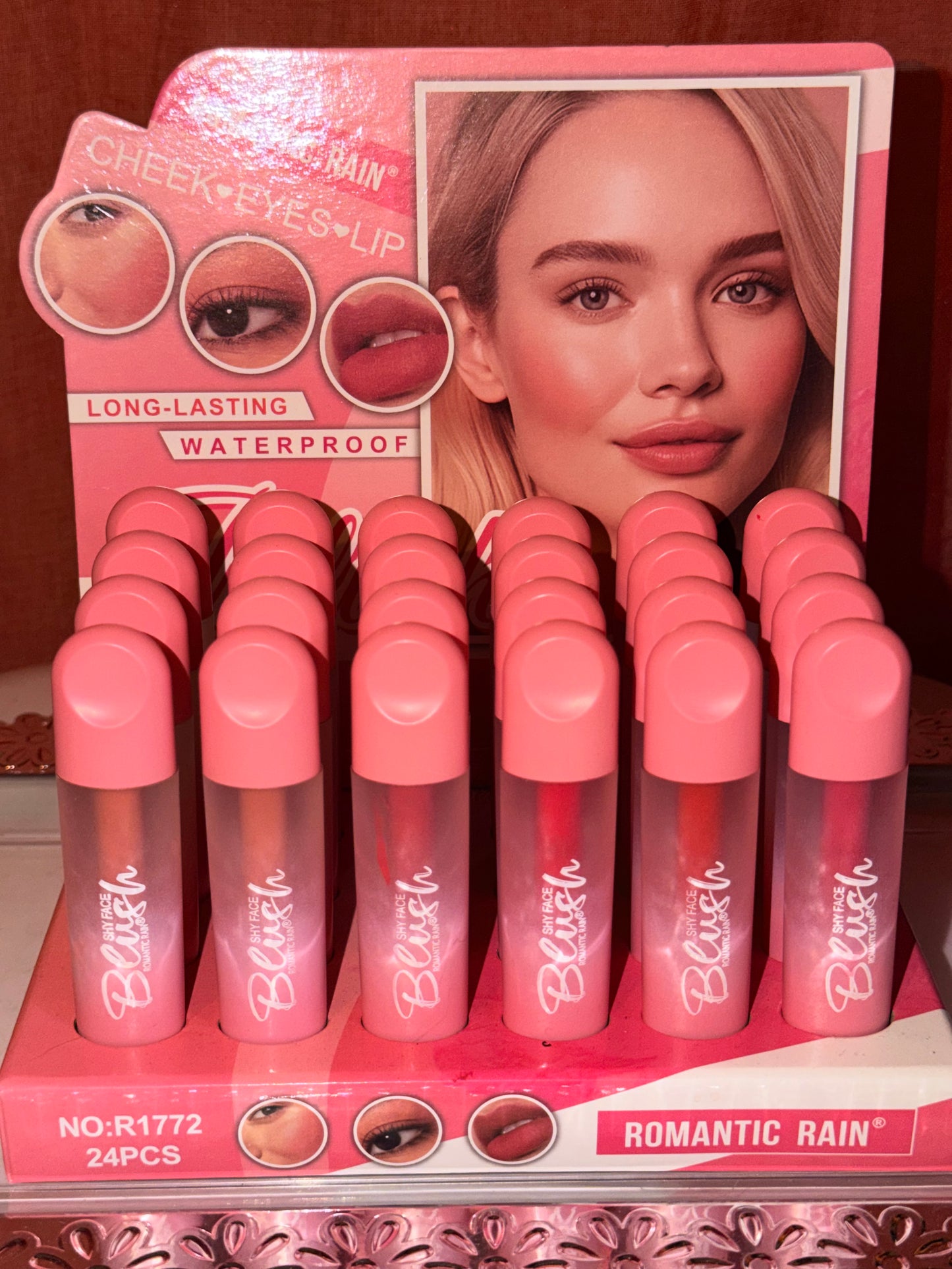Makeup Bundle 12Dz (mix or match)