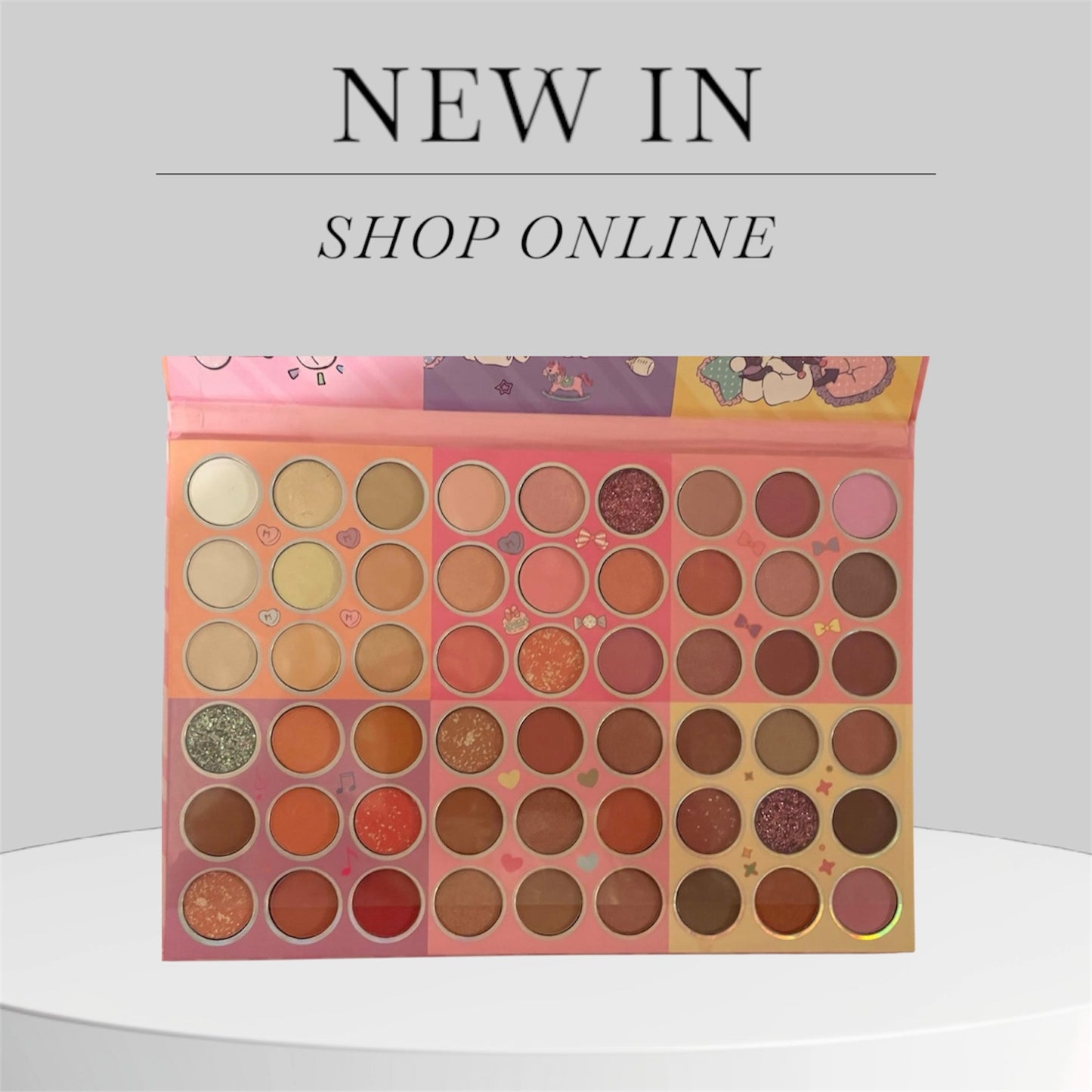 Kuromi 54 Eyeshadow Palette
