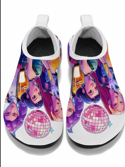Fashion K-Pop Hunt Girl Group Outdoor Flat Water Shoes