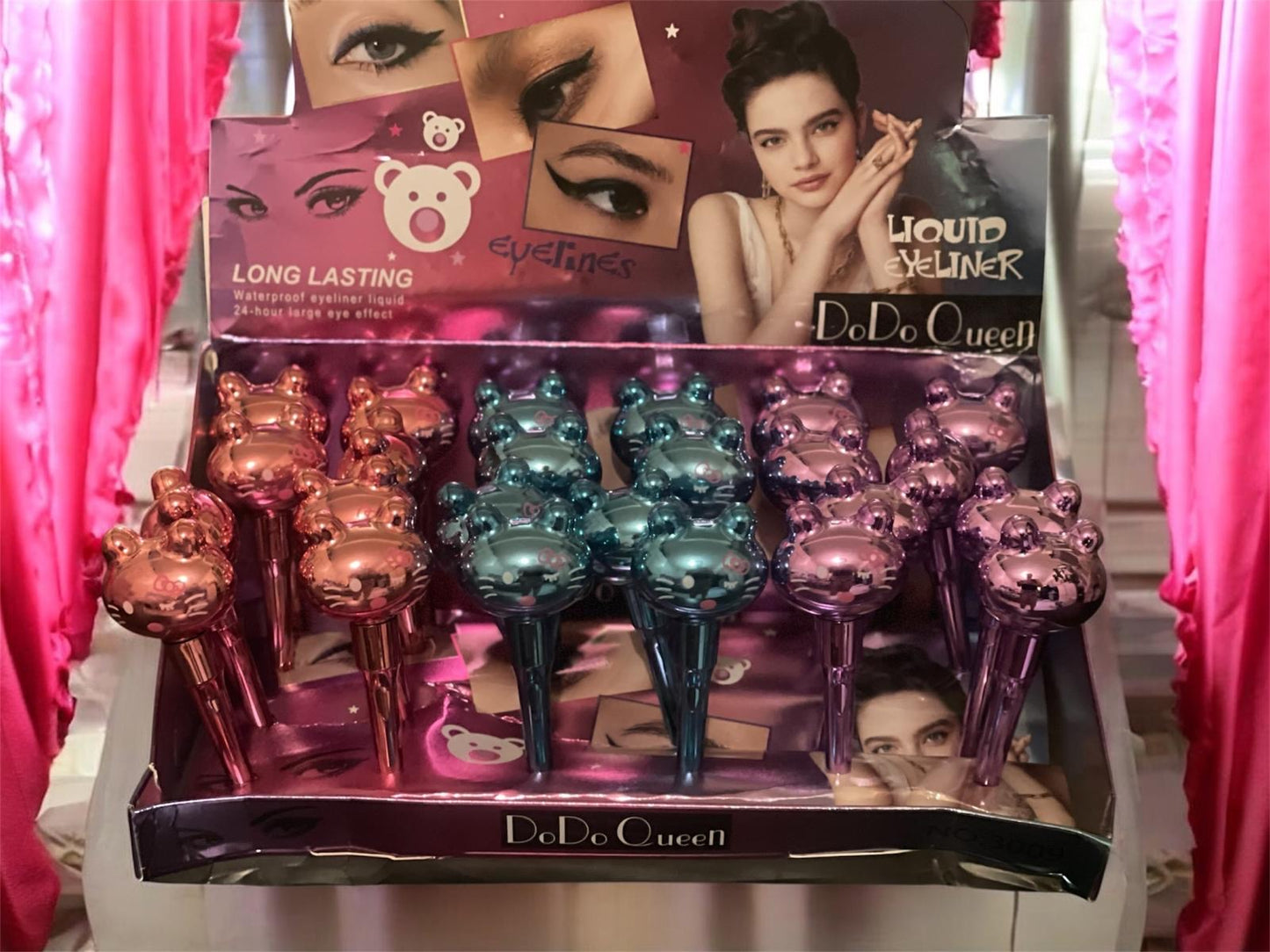 DoDo Queen Liquid Eyeliner