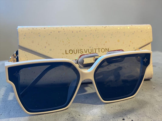 Lv sunglasses with case