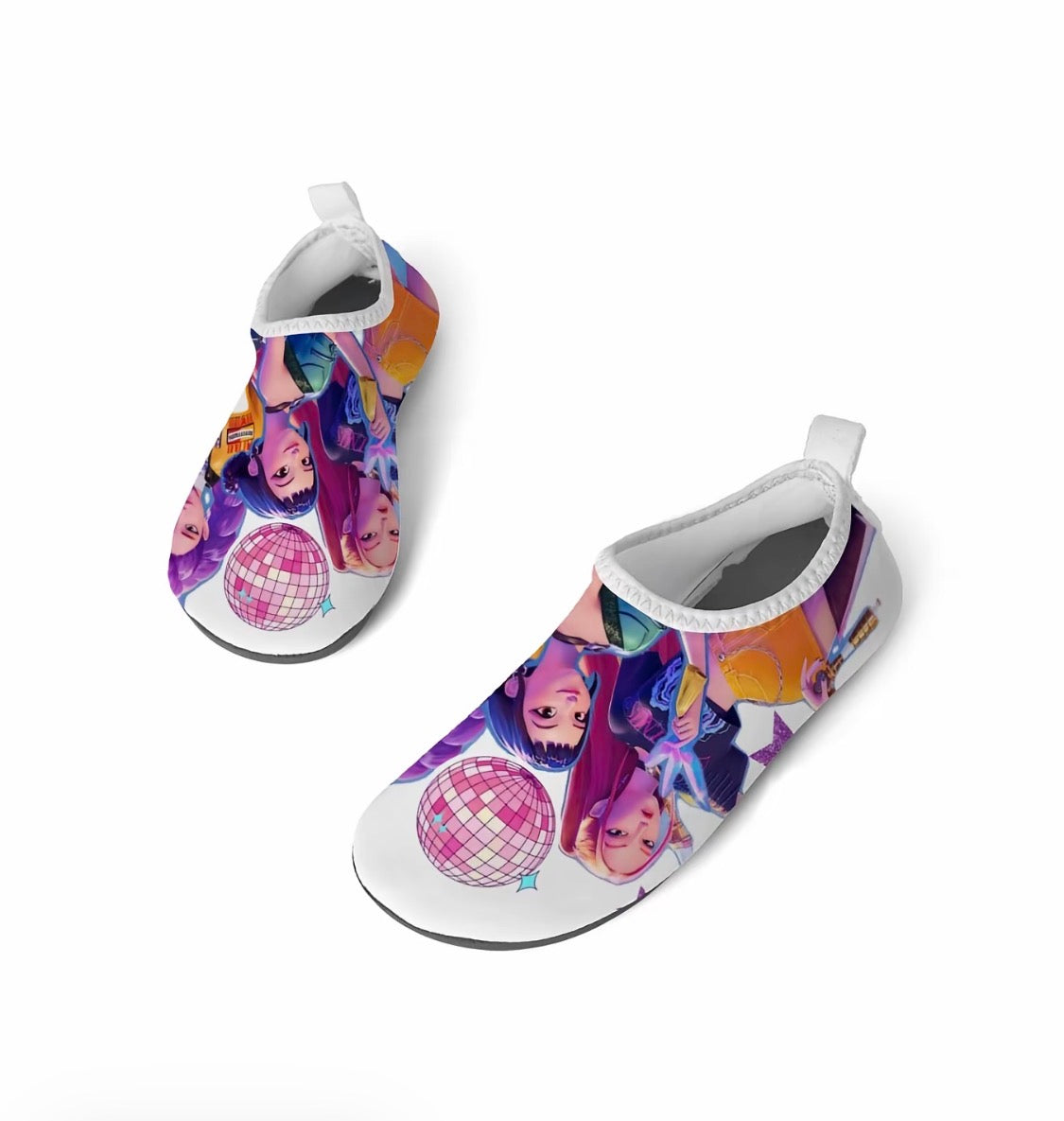 Fashion K-Pop Hunt Girl Group Outdoor Flat Water Shoes
